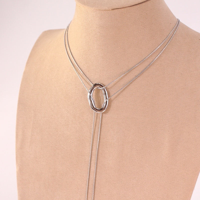 Collar Borea Plata